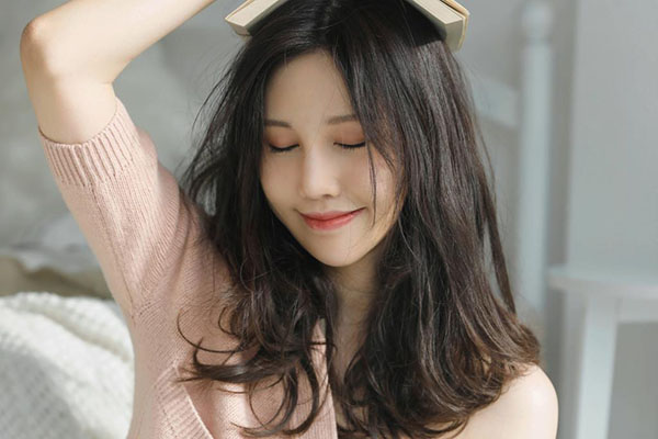 年轻的护士2在线观看视频