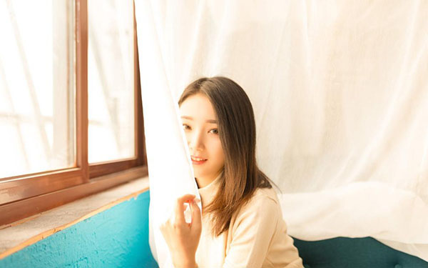 韩国年轻的邻居女教师3