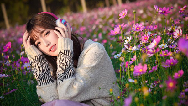 年轻的小婊孑2在线播放