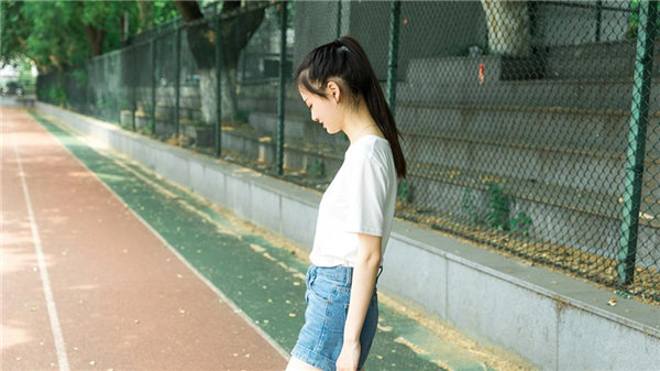 一个人看的hd免费高清视频