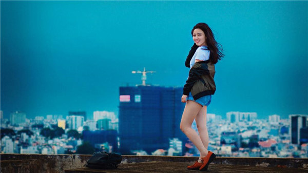 年轻的女教师3在线观看