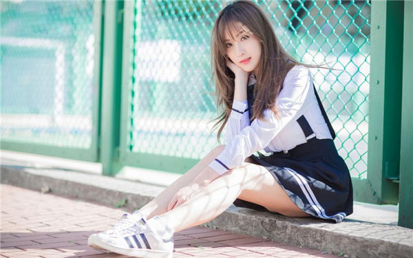 一个人看的视频在线动漫