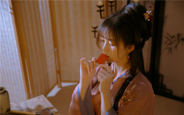秋霞在线机观看