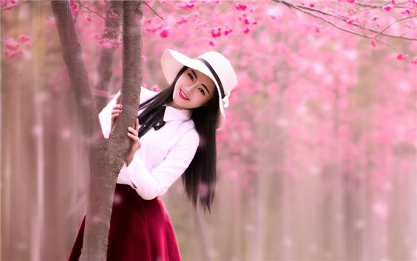 年轻漂亮女教师5在线观看