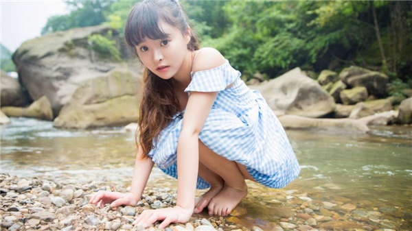 漂亮的女教师2中字在线
