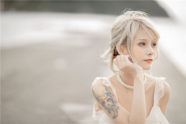 欧美亚洲另类人妖综合网