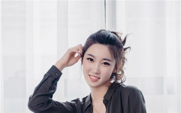 放荡的女教师BD在线播放