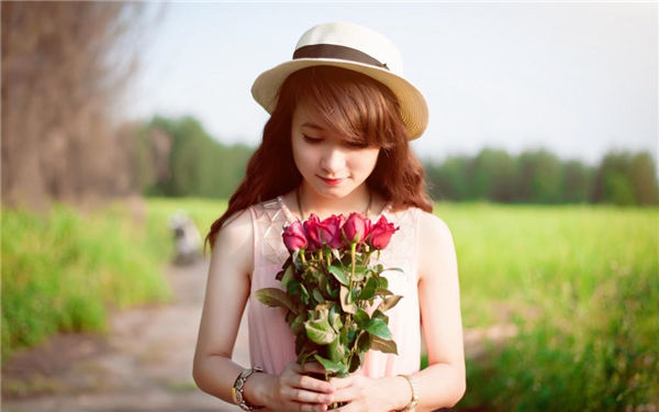 年轻女教师3高清中文字幕