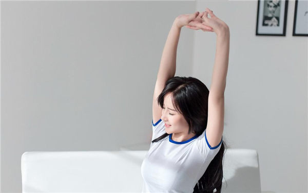 两个人看的www免费高清直播