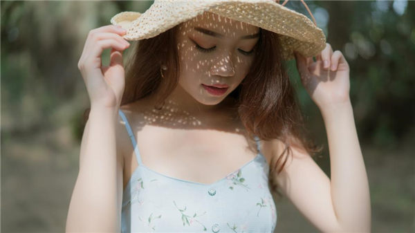 两个人的www免费高清视频