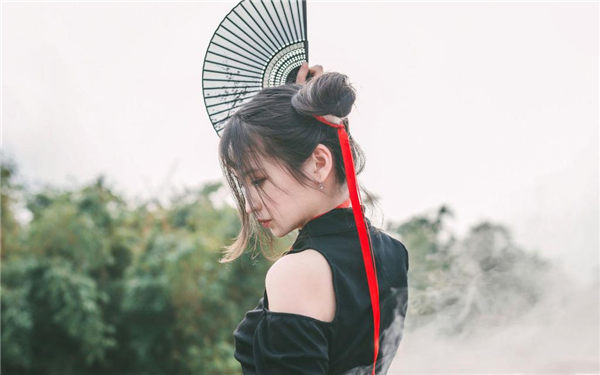 忘忧草曰本WWW在线直擂