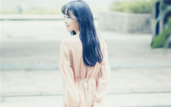 丰曼女教师HD片