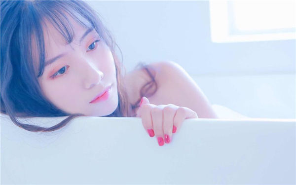 樱花草免费视频在线观看