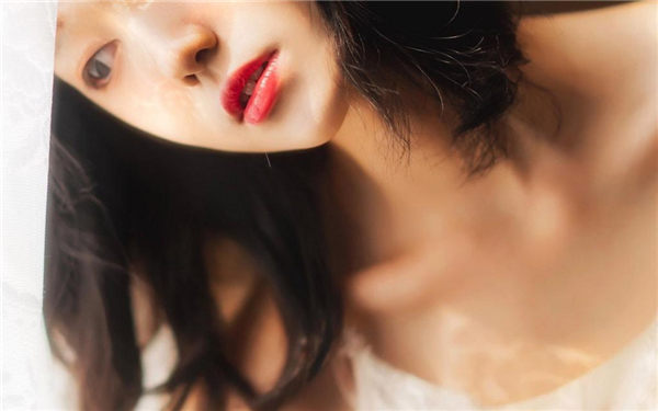 好男人第一社区在线观看