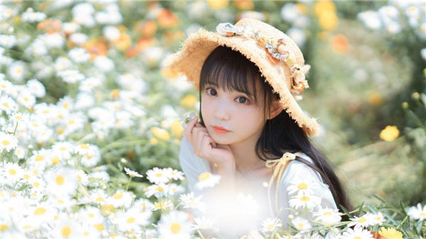 美女来了在线观看完整版免费