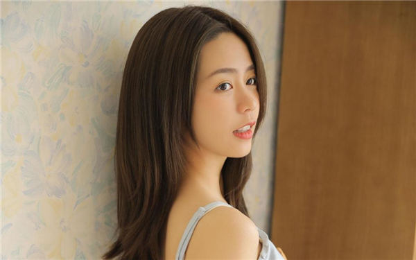 年轻的小婊2韩剧中文版
