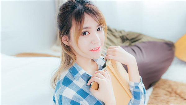 年轻漂亮女教师在线观看