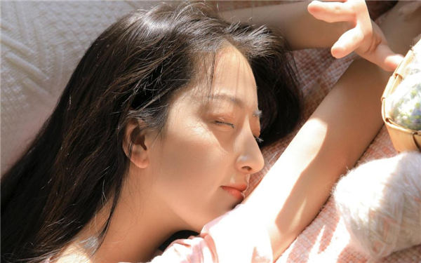 一个人免费完整在线观看日本在线观看