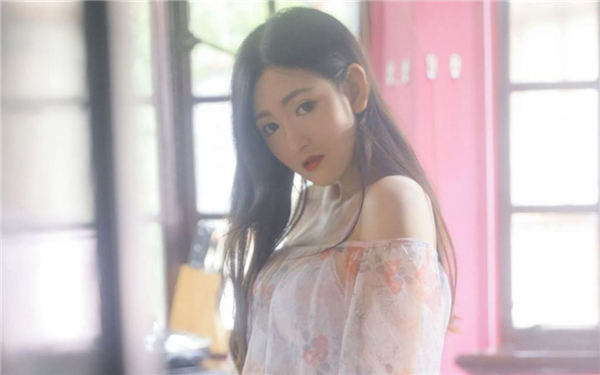 一个人在线观看www高清直播