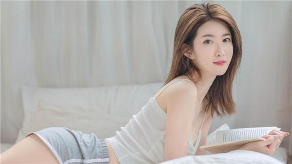 两个人看的www免费高清直播
