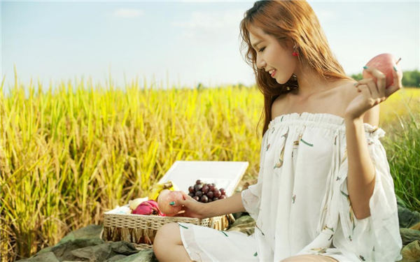 厨房玩丰曼妻子HD完整版视频