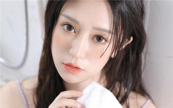 秋霞在线机观看