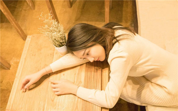 私人漂亮的女教师HD高清