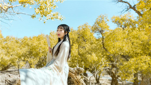 年轻人在线播放